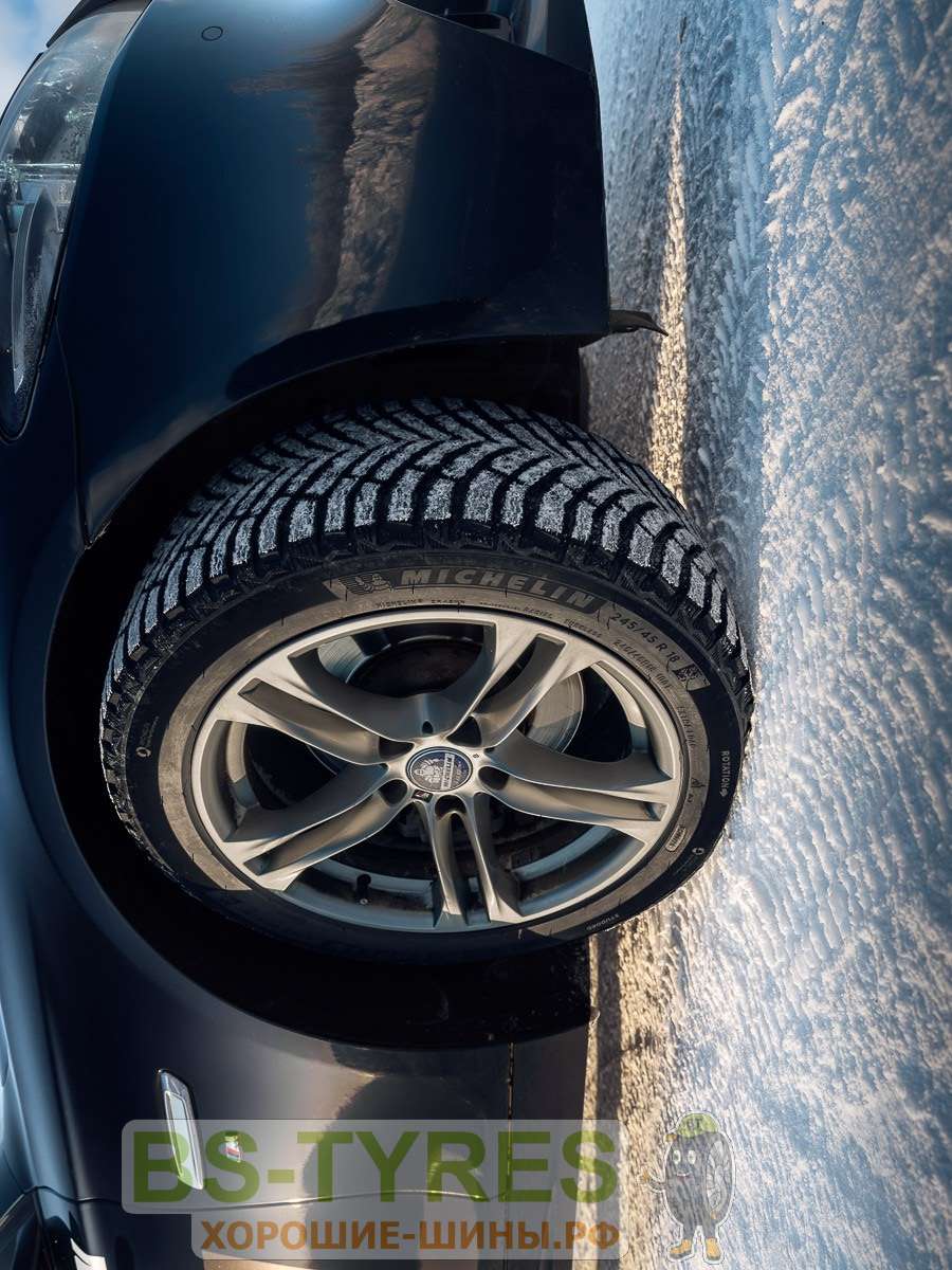 Michelin X-Ice North 4 Зимние шипованные шины в Москве