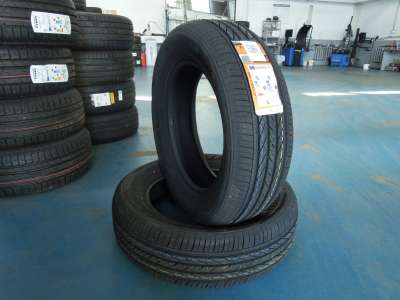 Tracmax X-Privilo H/T 215/65 R17 99H