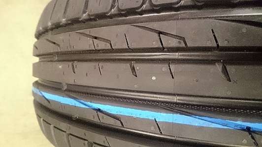 Nokian Tyres Hakka Blue 2 235/50 R17 100V (2018)