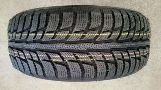 BFGoodrich Winter T/A KSI 235/65 R17 104T