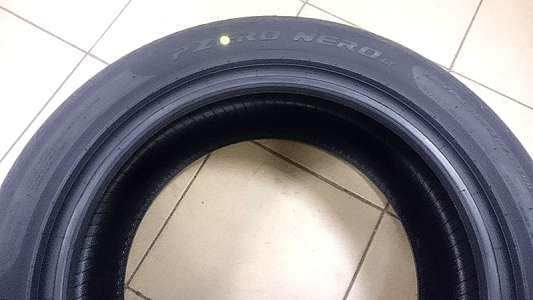 Pirelli P Zero Nero GT 235/40 R19 96Y