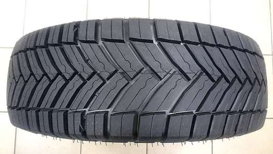 Michelin Agilis CrossClimate 225/70 R15C 112/110R