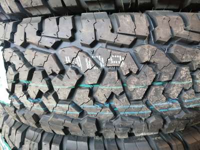 Roadcruza RA1100 245/75 R16C 120/116R