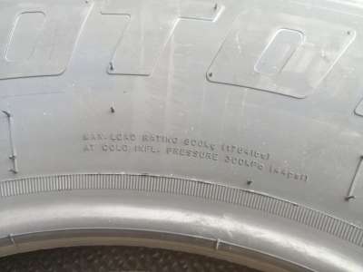 Boto BS66 215/70 R16 100S