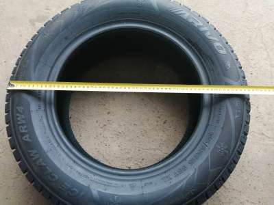 Arivo Ice Claw ARW 4 195/65 R15 95T