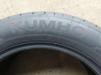 Kumho Portran KC53 235/55 R18 104H