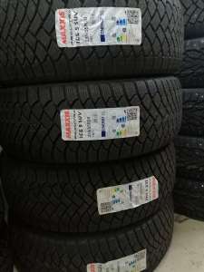 Maxxis Premitra Ice SP5 235/55 R20 105T