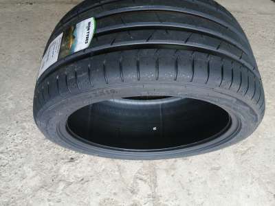 Ikon Tyres Autograph Ultra 2 275/35 R19 100Y