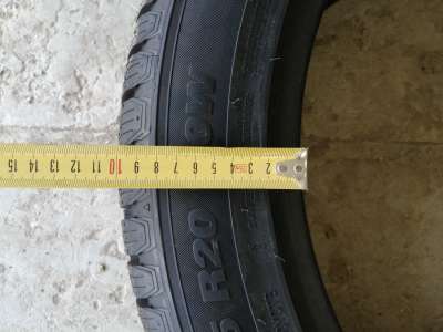 Kumho WinterCraft WS71 275/45 R20 110W