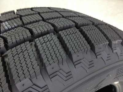 Maxxis SP-03 Premitra Ice 195/65 R15 91T