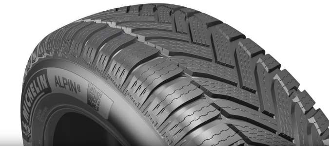 Michelin Alpin A6 215/40 R17 87V